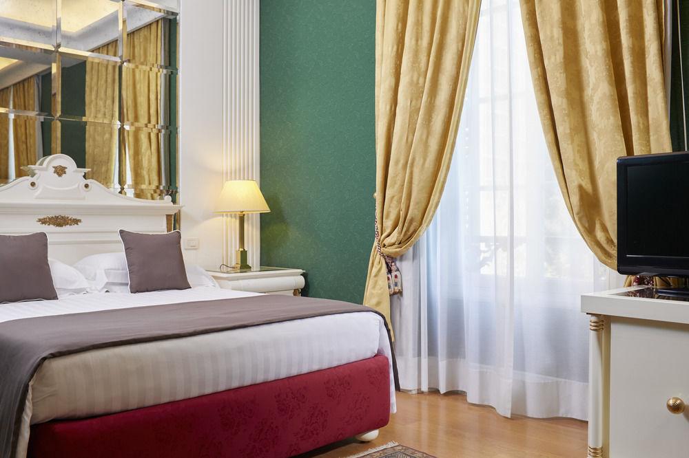 Hotel Regency - Small Luxury Hotels Of The World Firenze Eksteriør billede